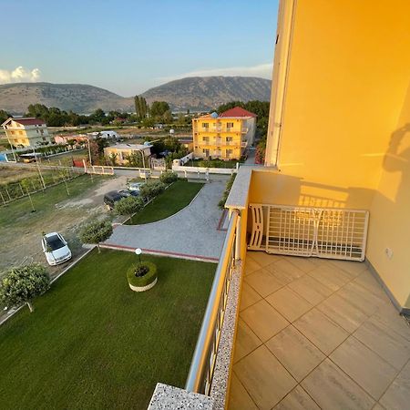 Hotel Restaurant Globi Velipojë Eksteriør billede