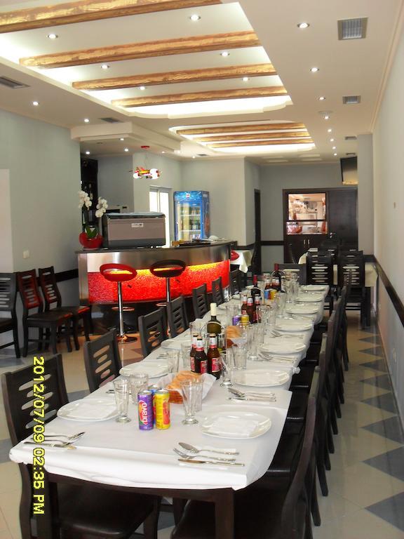 Hotel Restaurant Globi Velipojë Eksteriør billede